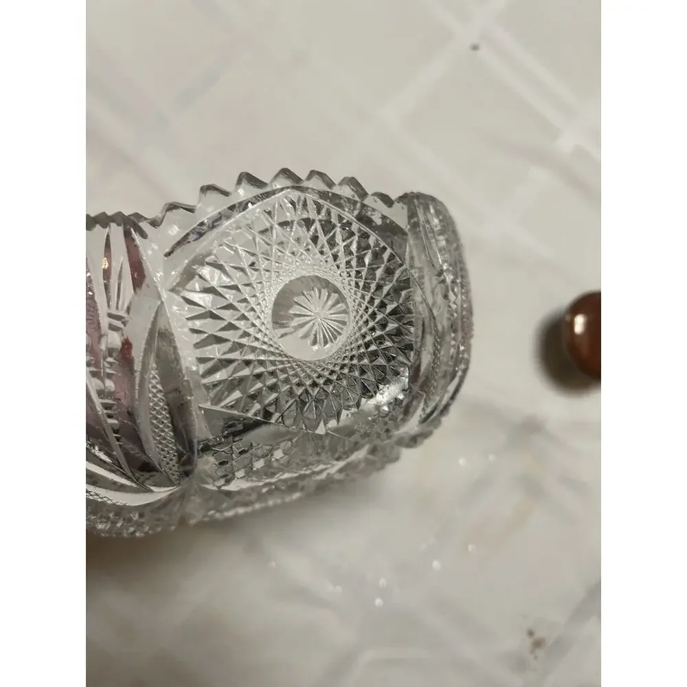 Vintage Brilliant Imperial NuCut Glass Crystal Bowl Sawtooth Edge 7 inches‎